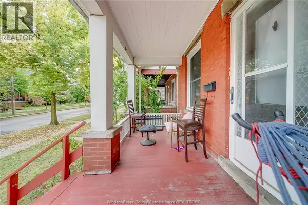 Windsor, ON N8Y3E7,1171 WINDERMERE