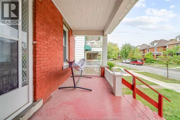 Windsor, ON N8Y3E7,1171 WINDERMERE