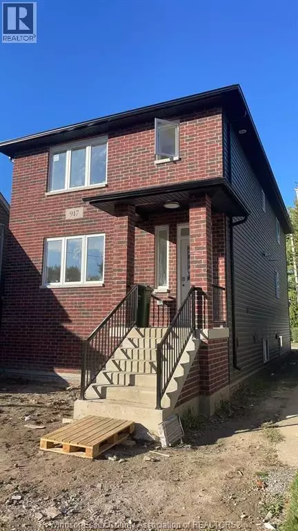 Windsor, ON N9B2A4,917 Mckay AVENUE