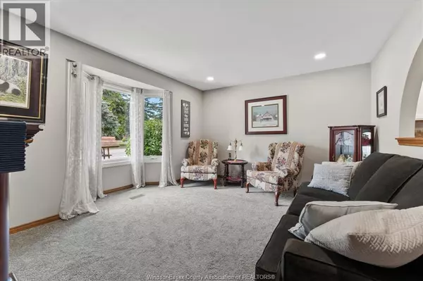 Tecumseh, ON N8N1W4,576 Lesperance