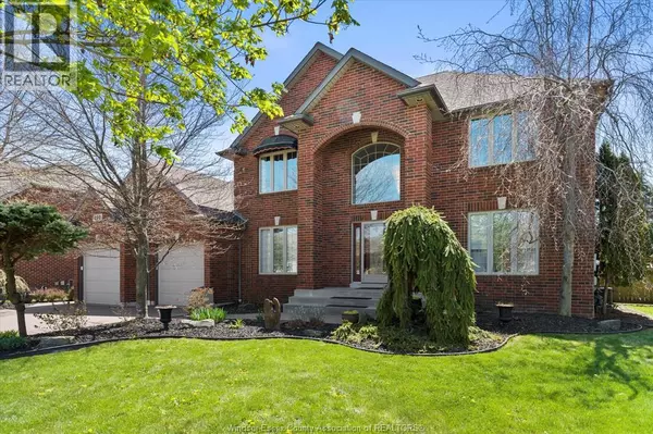 Lakeshore, ON N0R1A0,692 GEORGE KENNEDY WAY