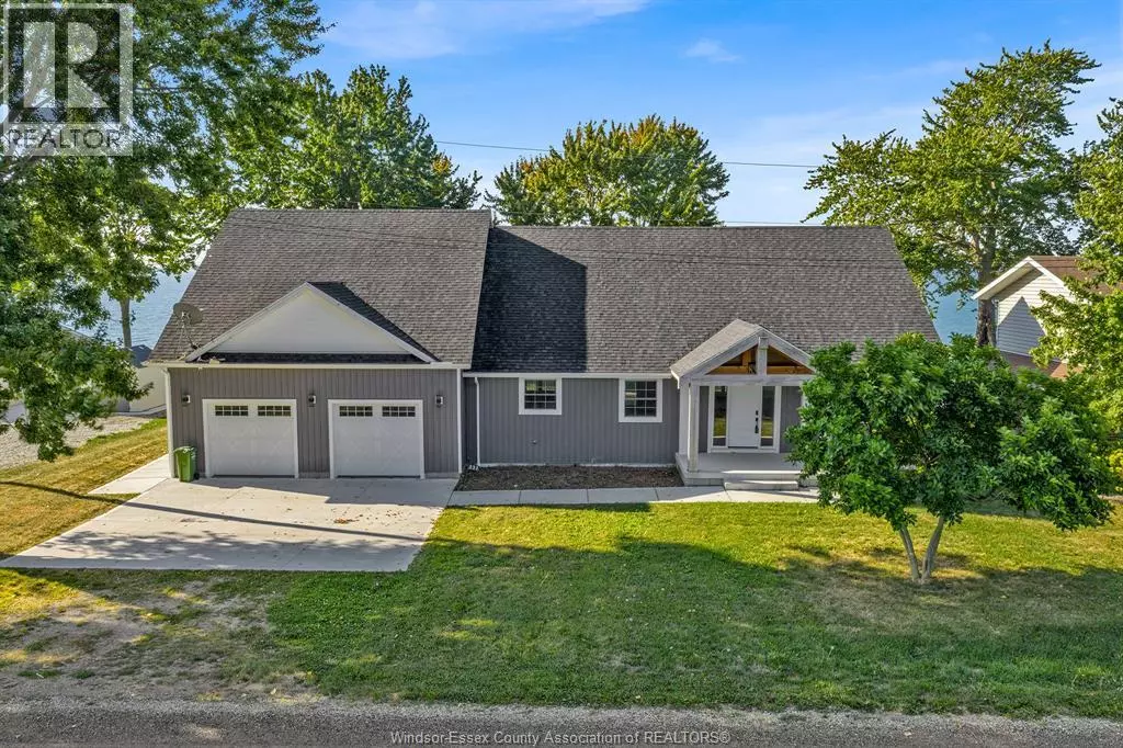 Colchester South, ON N0R1G0,131 HOWE ROAD