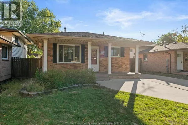 Windsor, ON N8T3K6,1626 COURTLAND CRESCENT