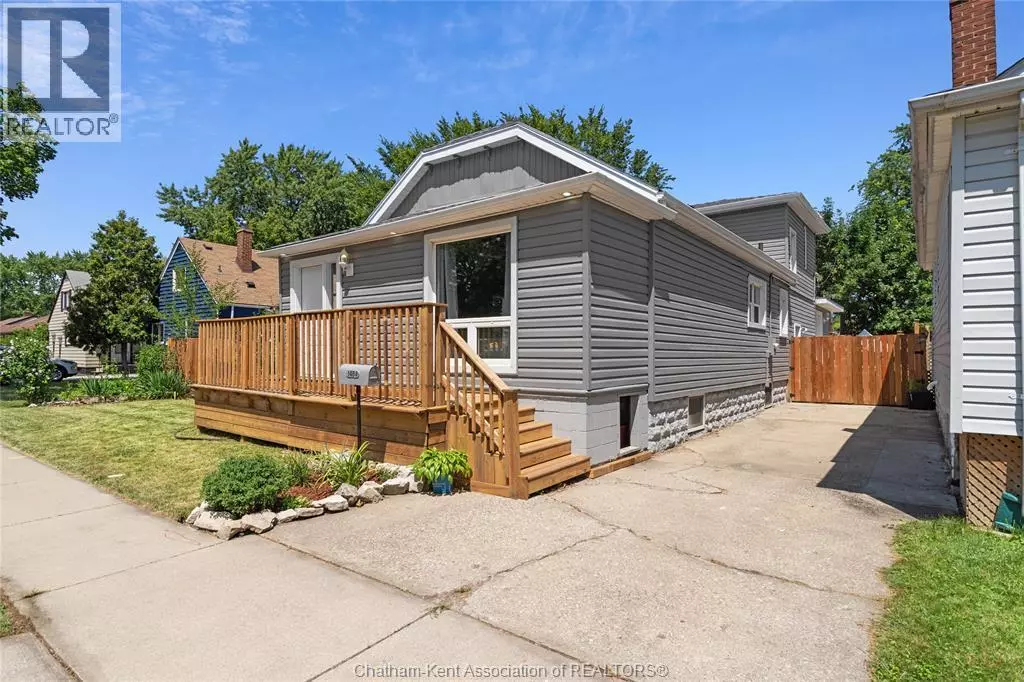 Windsor, ON N8Y4J2,1484 Tourangeau ROAD