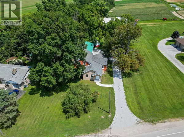 Kingsville, ON N8M2X5,458 COUNTY RD 34