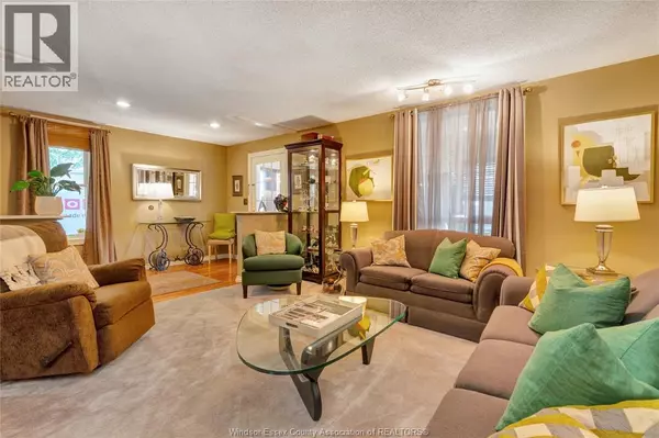 Amherstburg, ON N9V1E6,82 RANKIN AVENUE