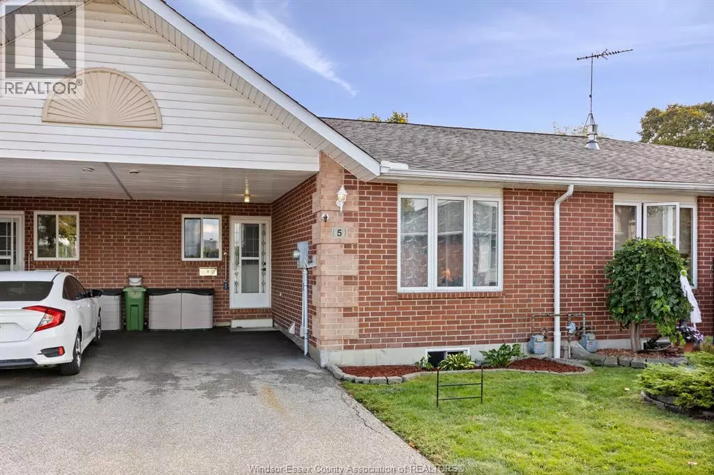 Windsor, ON N8S4R3,8525 Little River #5