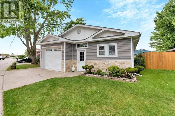 Mcgregor, ON N0R1J0,16 MAGNOLIA