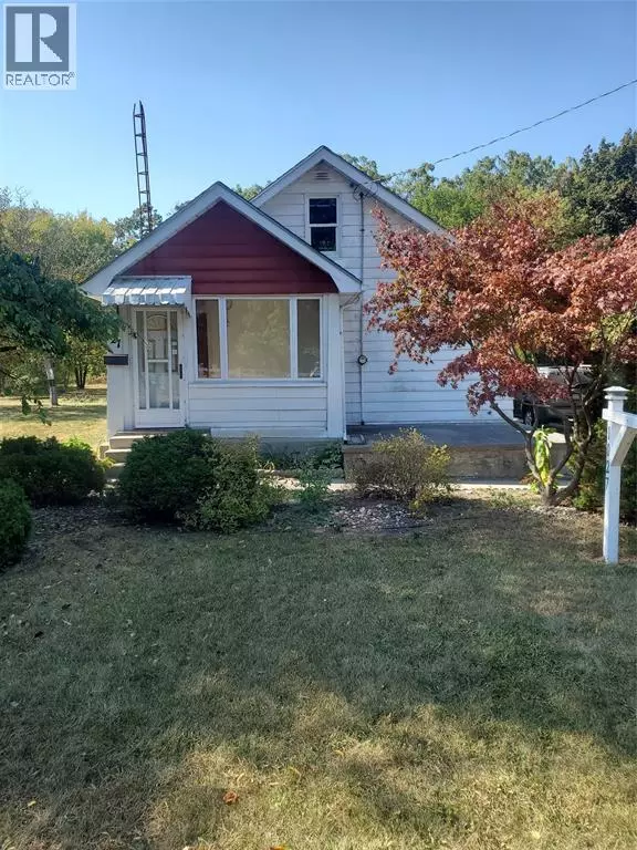 1027 COLBORNE ROAD, Sarnia, ON N7V3K6