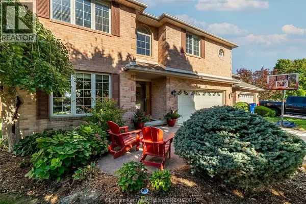 Chatham, ON N7L5E9,13 Hedge Maple Path