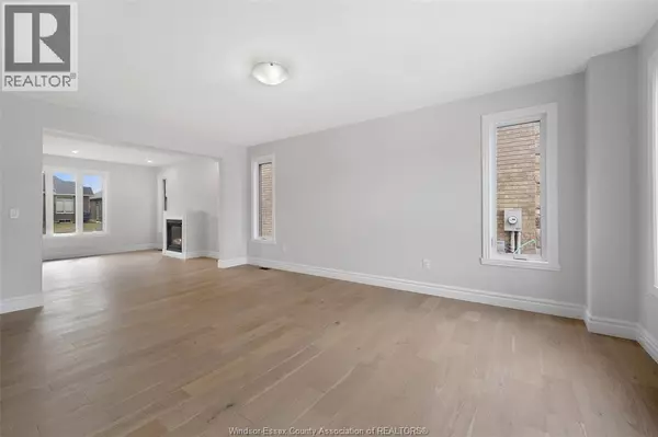 Chatham, ON N7M0A7,137 TUSCANY TRAIL