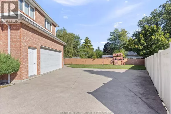 Tilbury, ON N0P2L0,21 LAURENTIA DRIVE