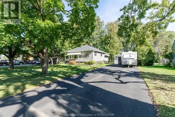 Chatham, ON N7L3X3,51 GLENWOOD DRIVE