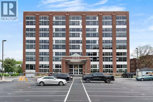 2175 WYANDOTTE ST East #102, Windsor, ON N8Y5B9