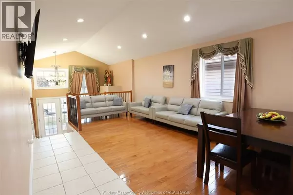 Windsor, ON N9G3E5,1541 MERIDIAN STREET