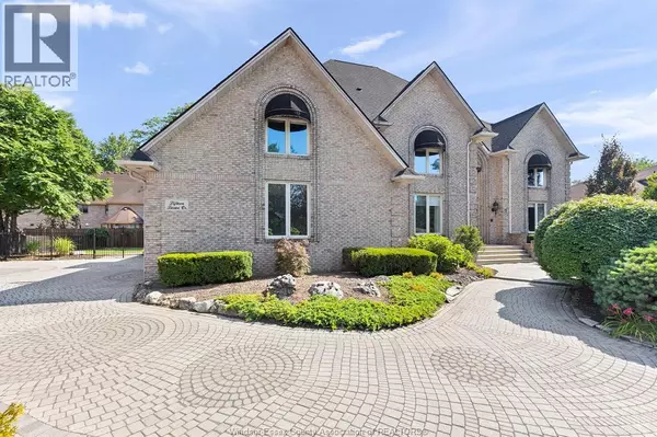 Tecumseh, ON N8N4L1,15 Fasan CRESCENT