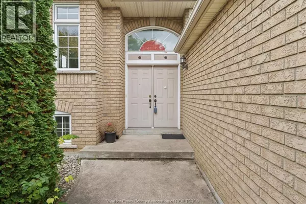 Windsor, ON N9B3V8,2253 RANDOLPH AVENUE