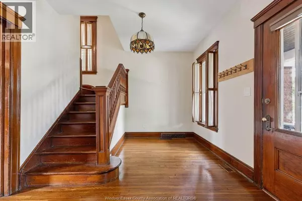 Windsor, ON N9A2N1,371 MOY