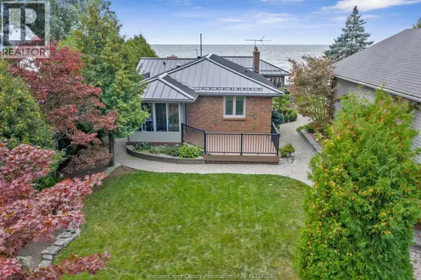 Amherstburg, ON N9V2Y8,223 Lakewood DRIVE