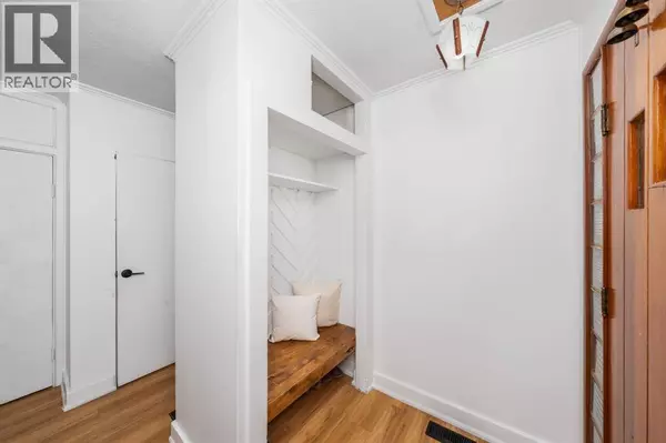 Sarnia, ON N7T1R9,730 TALFOURD STREET