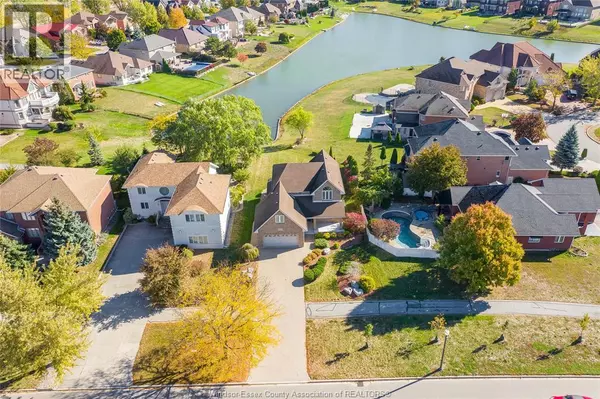 Windsor, ON N9G2Y1,5023 SOUTHWOOD LAKES BOULEVARD