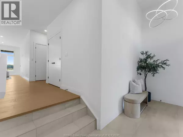 Leamington, ON N8H0E1,54 DESTINY