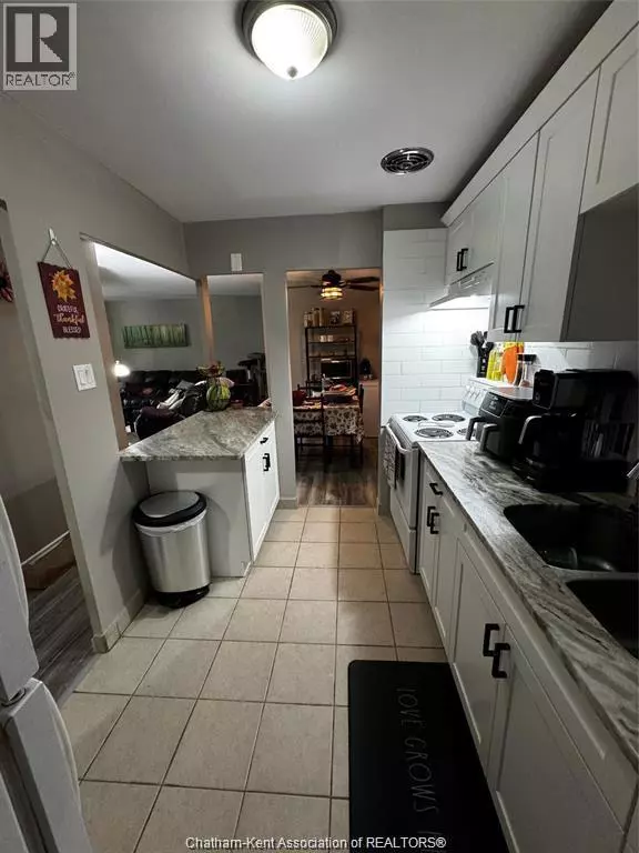 Chatham, ON N7L1E2,63 BALDOON RD #206