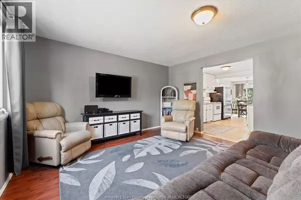 Windsor, ON N8Y4C7,1614 Westcott