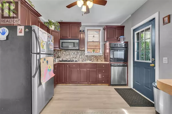 Windsor, ON N8X4P3,1494 PIERRE