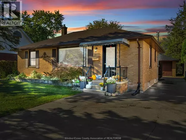 Windsor, ON N8S3B1,1011 ISABELLE PLACE