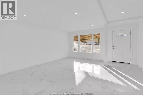 Windsor, ON N8X4M2,1510 LANGLOIS