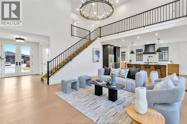 Lakeshore, ON N0R1V0,1443 MULLINS DRIVE