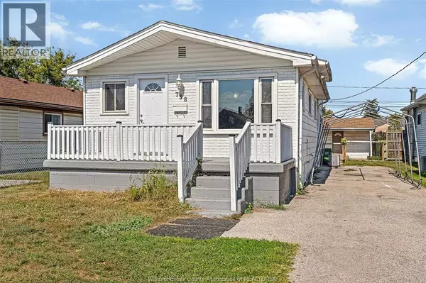 738 STANLEY, Windsor, ON N8X3B5