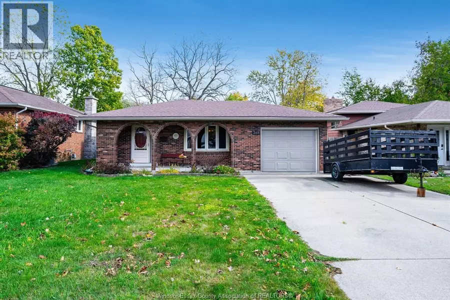 265 Stonehedge, Kingsville, ON N9Y3L5
