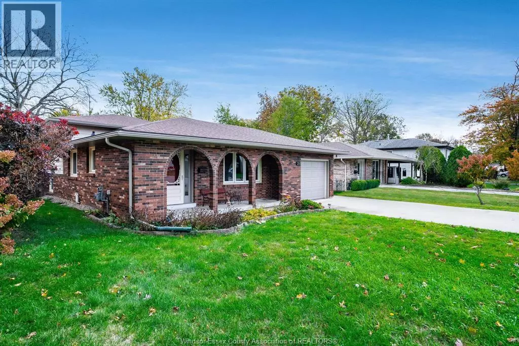 Kingsville, ON N9Y3L5,265 Stonehedge