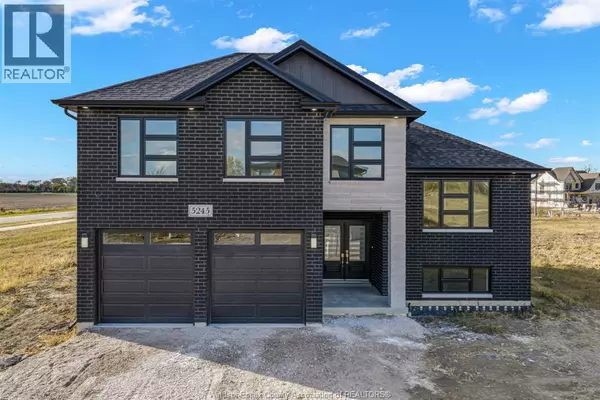 Tecumseh, ON N0R1K0,5245 AIDEN AVENUE