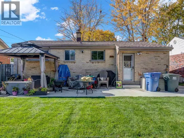 Windsor, ON N8S3C5,1246 Belleperche