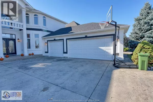 Lakeshore, ON N8L0A1,500 CLYDESDALE COURT