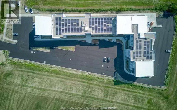 Lasalle, ON N9H2K8,1900 6th Concession Rd #414