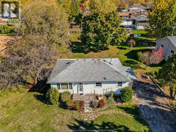 Windsor, ON N8T3P8,3326 Lauzon ROAD