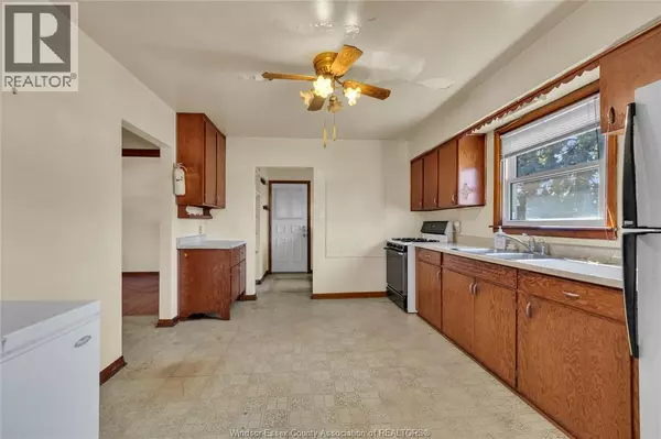 Windsor, ON N8T3P8,3326 Lauzon ROAD