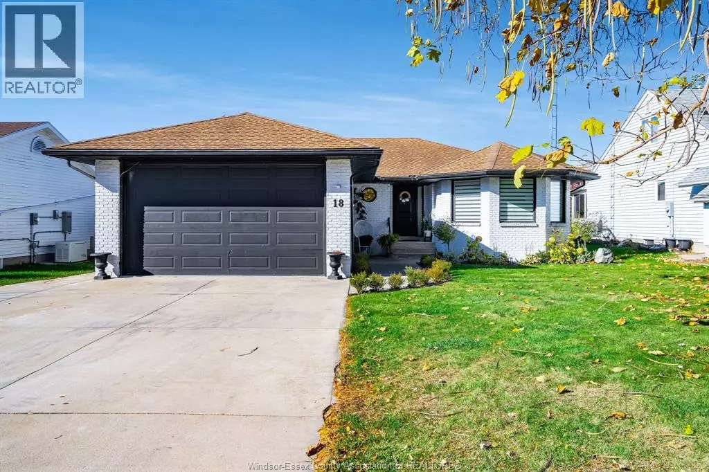 Kingsville, ON N9Y3T2,18 William AVENUE