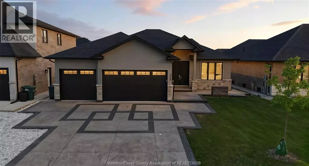 1541 CLEARWATER AVENUE, Windsor, ON N8P0E9