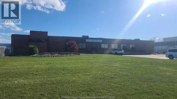 Tecumseh, ON N0R1L0,4960 WALKER RD #2