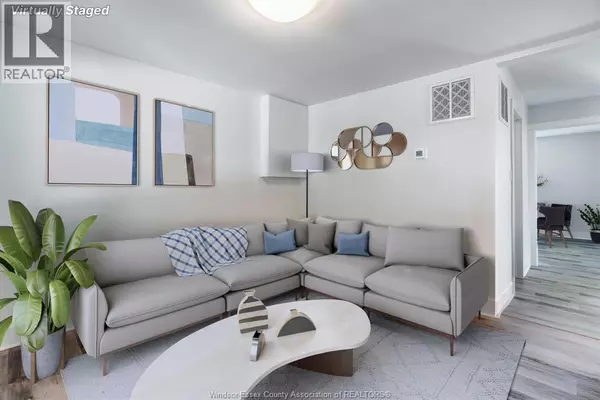 Kingsville, ON N9Y1M5,301 Erieview Dr