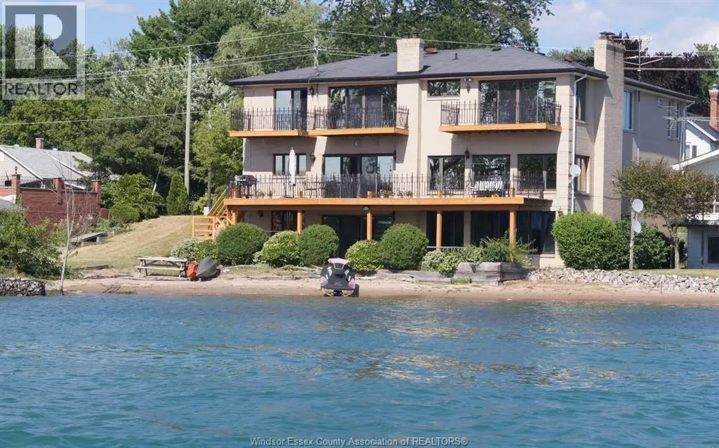 Amherstburg, ON N9V2M3,564 DALHOUSIE