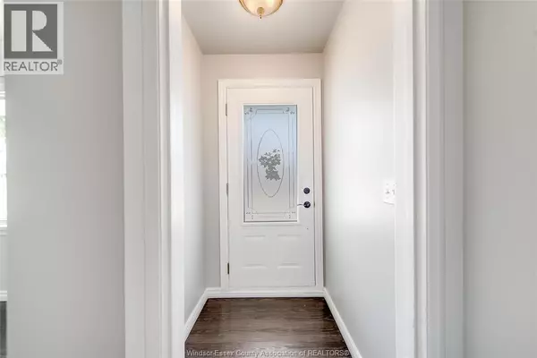 Leamington, ON N8H1K4,38 NANCY