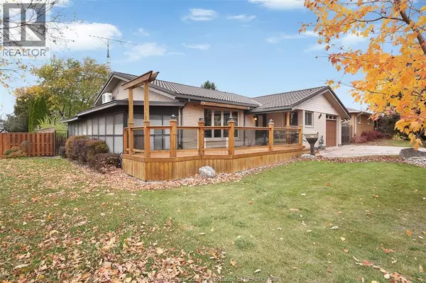 Wallaceburg, ON N8A4R1,809 NELSON STREET