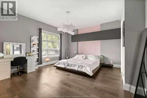 Lakeshore, ON N0R1A0,551 ROSS BEACH ROAD