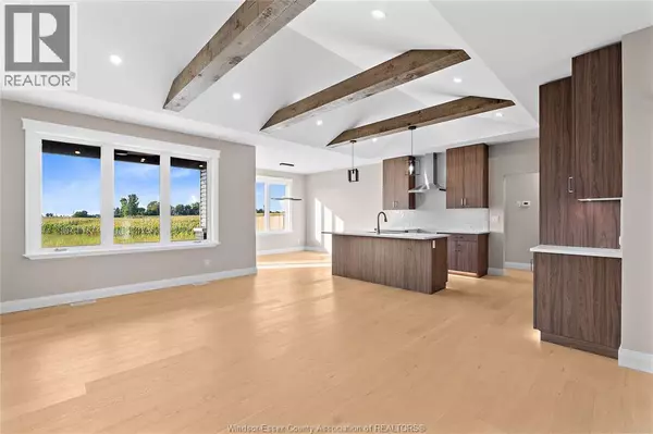 Chatham, ON N7L0H3,135 VALENCIA DRIVE